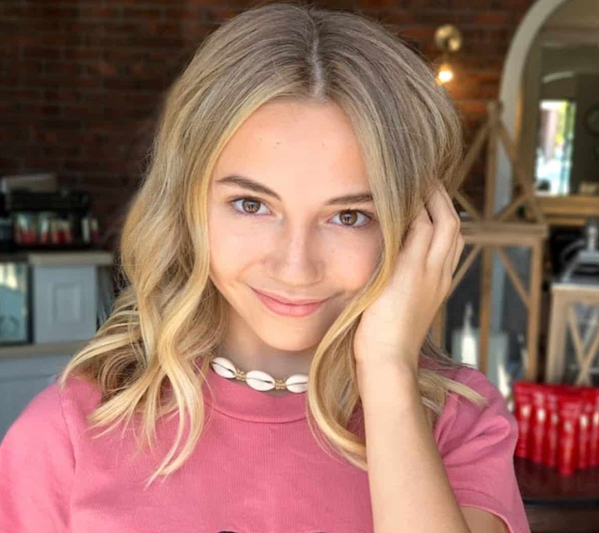 Kayla Davis Age